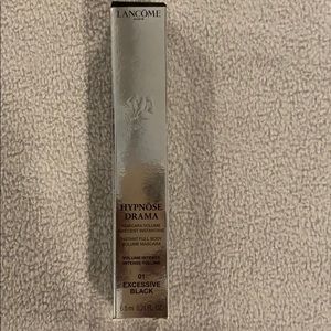 Hypnose drama excessive black mascara